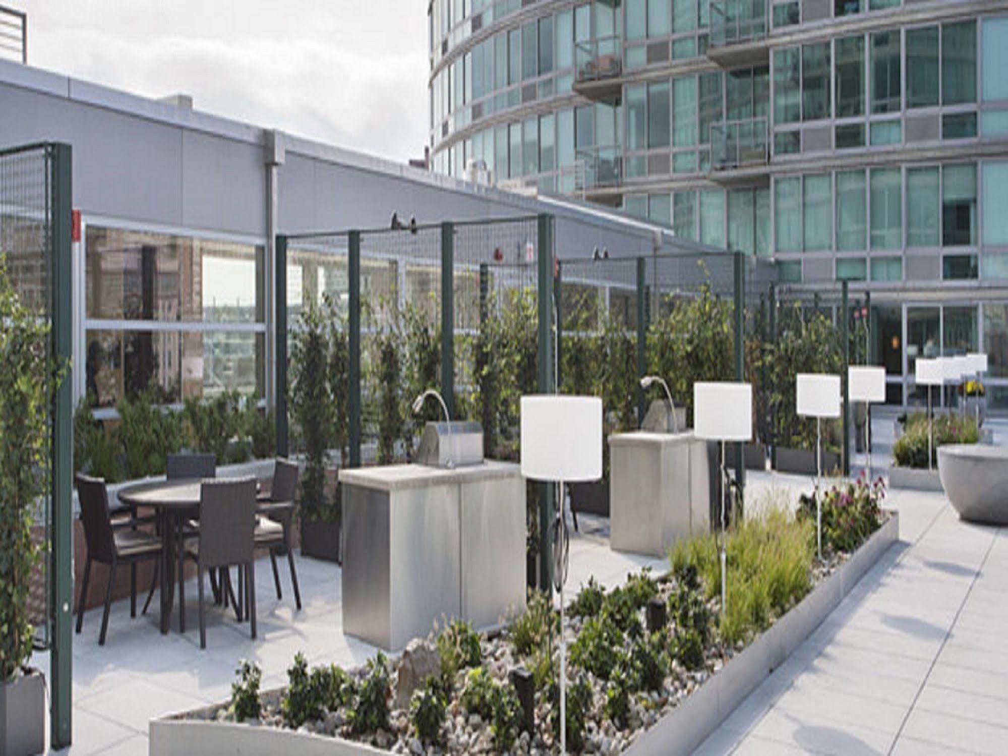 Global Luxury Suites At Exchange جيرسي سيتي المظهر الخارجي الصورة